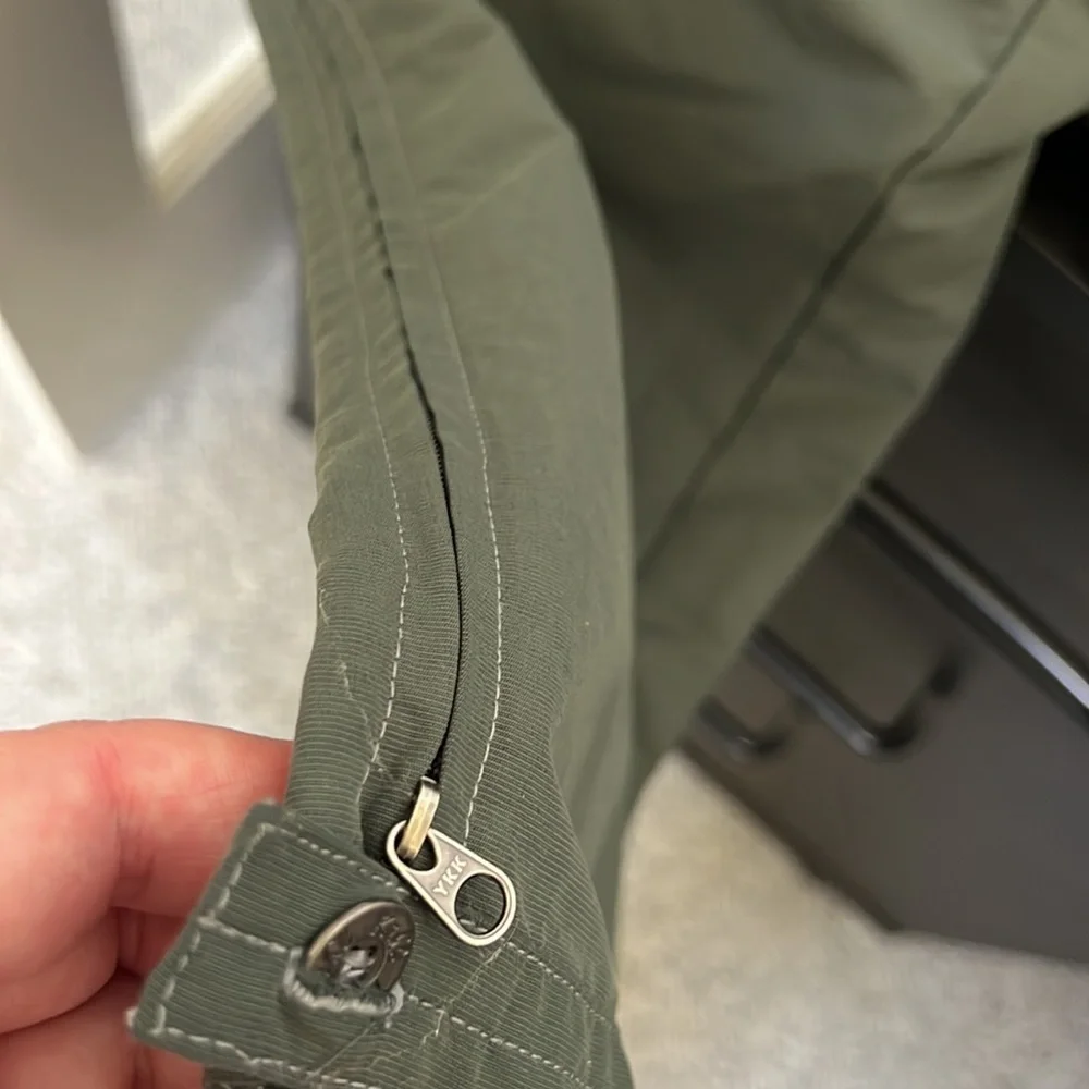 Kuhl- women’s size 12 pants. New without tag. - Picture 10 of 10